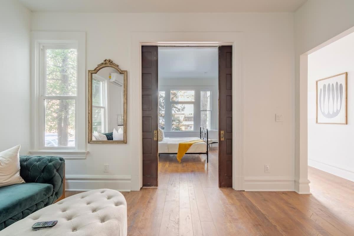 Stay Portland - The Retrouvailles Suite- Espresso & Craft Brews Exterior photo